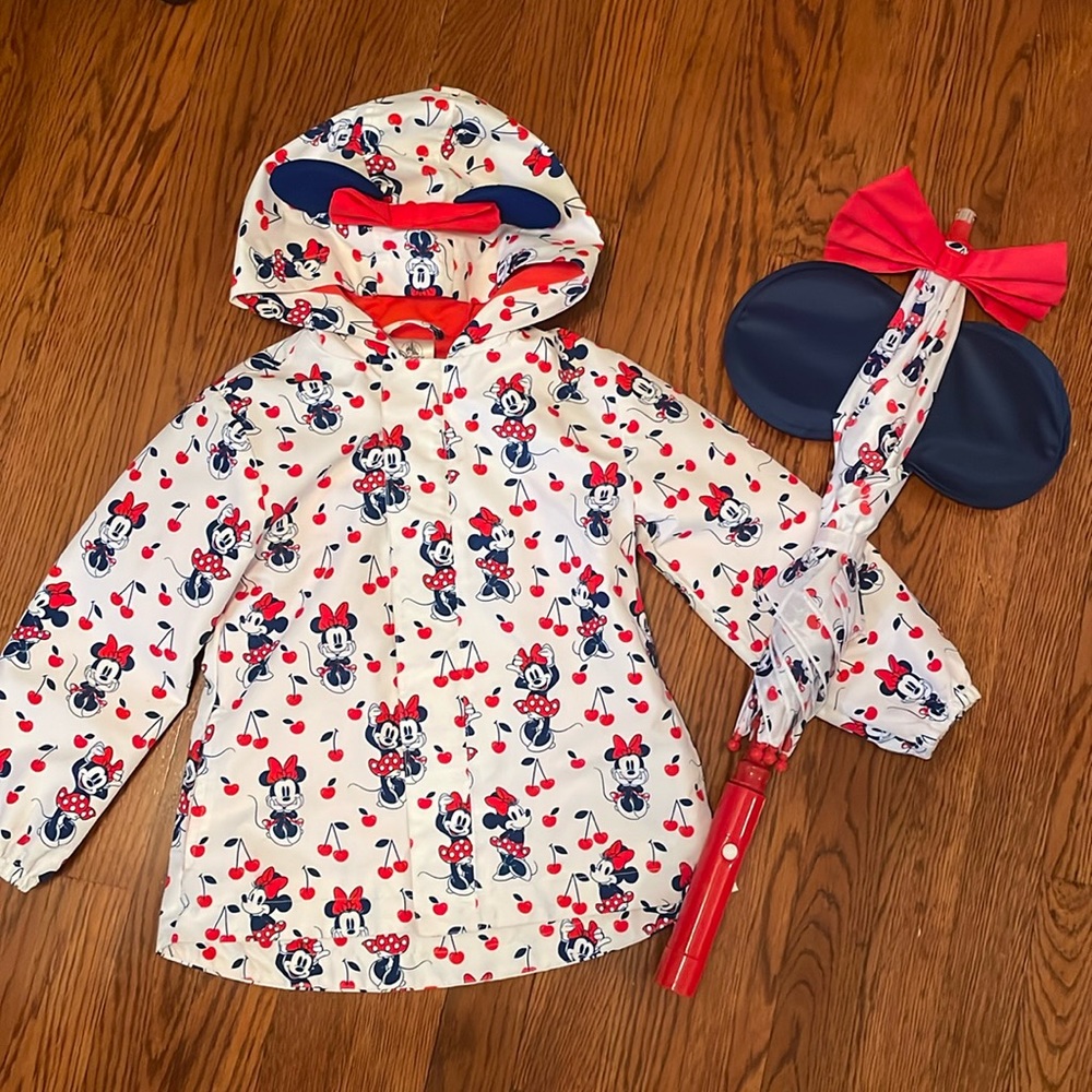 Minnie Mouse raincoat & umbrella set